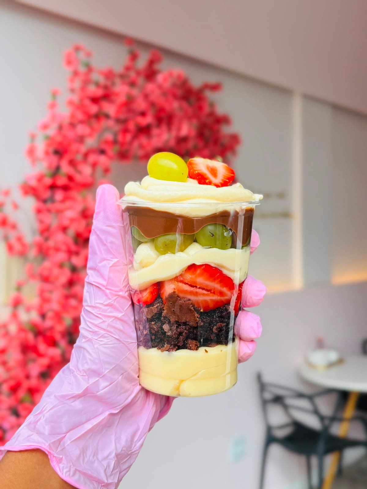Copo da Felicidade Morango e Brownie